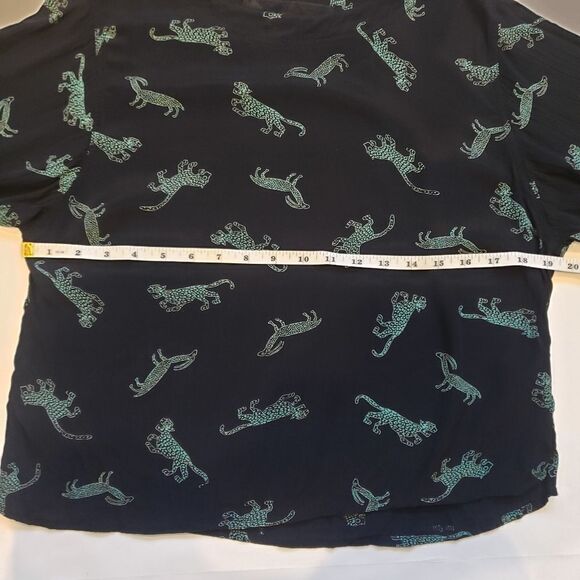 Reformation Cheetah and Antelope Folk Art Print Top - Picture 15 of 15